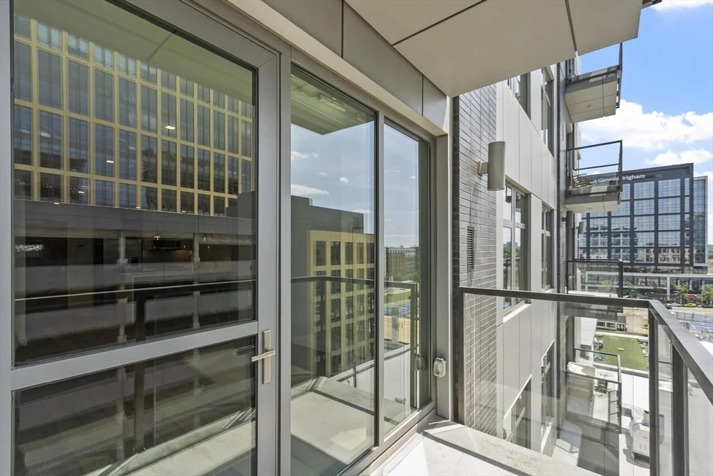 2 bed, 1 bath apartment for rent at 375 Canal St Unit 703R, Assembly Square — photo 19 of 40