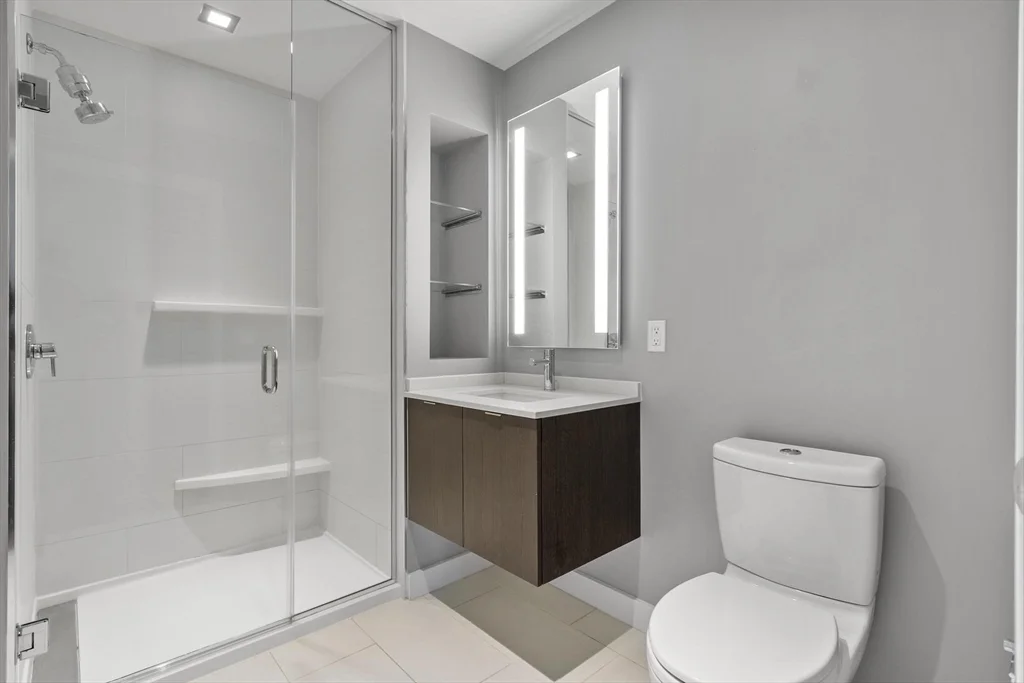 2 bed, 1 bath apartment for rent at 375 Canal St Unit 703R, Assembly Square — photo 16 of 40