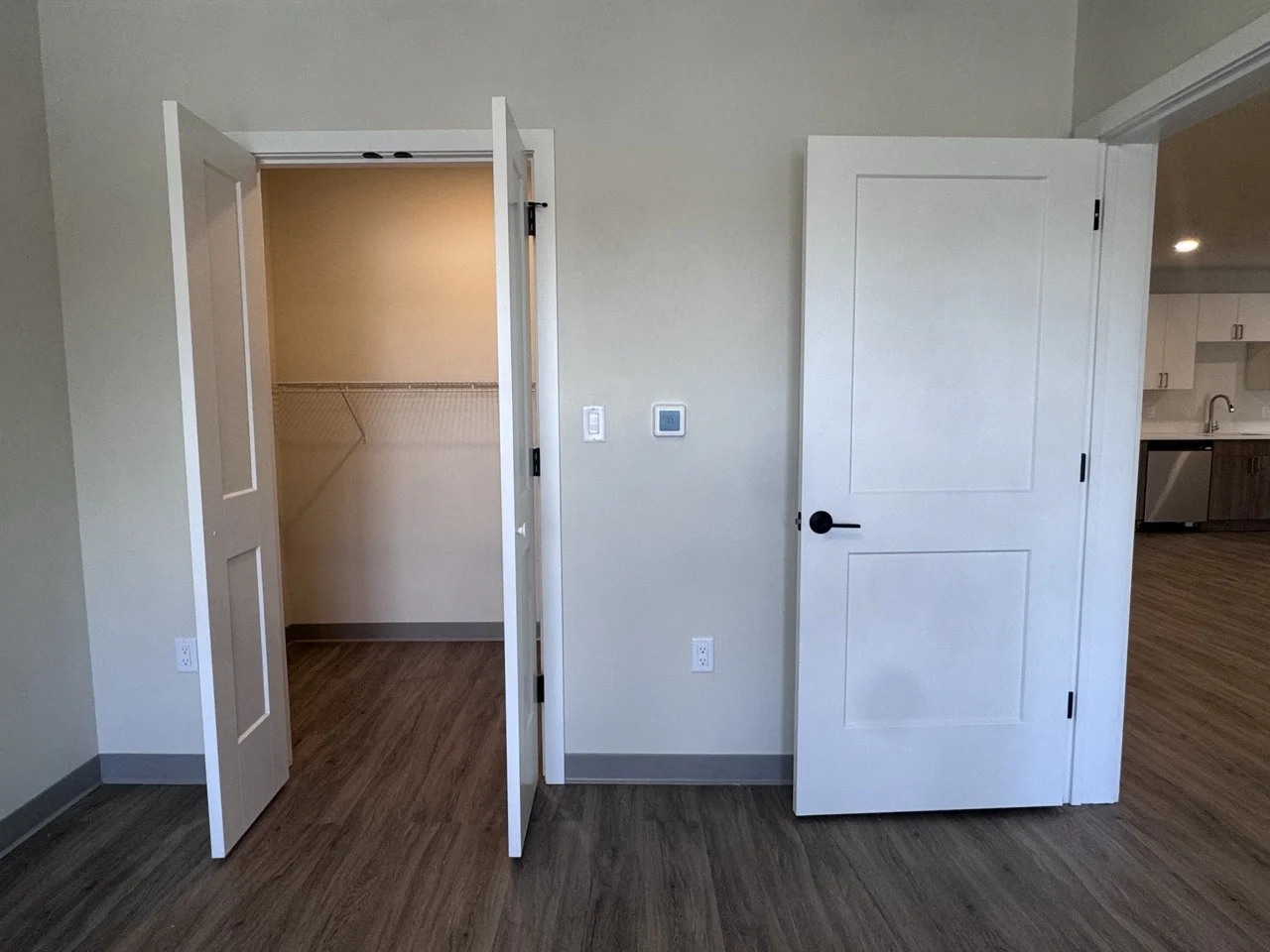 2 bed, 1 bath apartment for rent at 375 Cummins Highway Unit 204, Hyde Park — photo 9 of 13