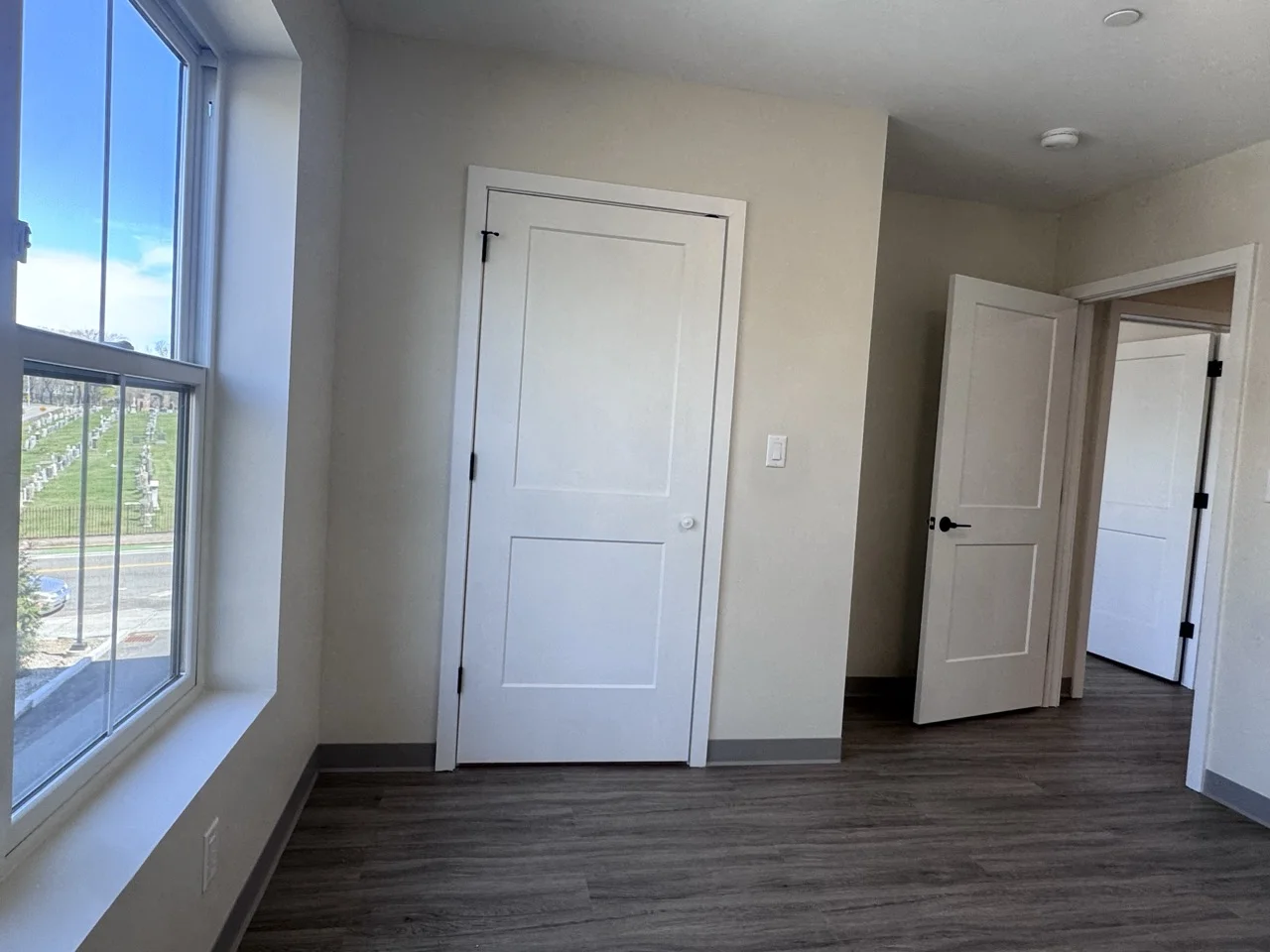 2 bed, 1 bath apartment for rent at 375 Cummins Highway Unit 204, Hyde Park — photo 5 of 13