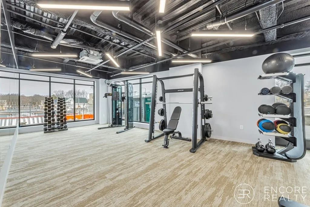2 bed, 1 bath apartment for rent at 375 Cummins Highway Unit 375-202, Hyde Park — photo 18 of 21