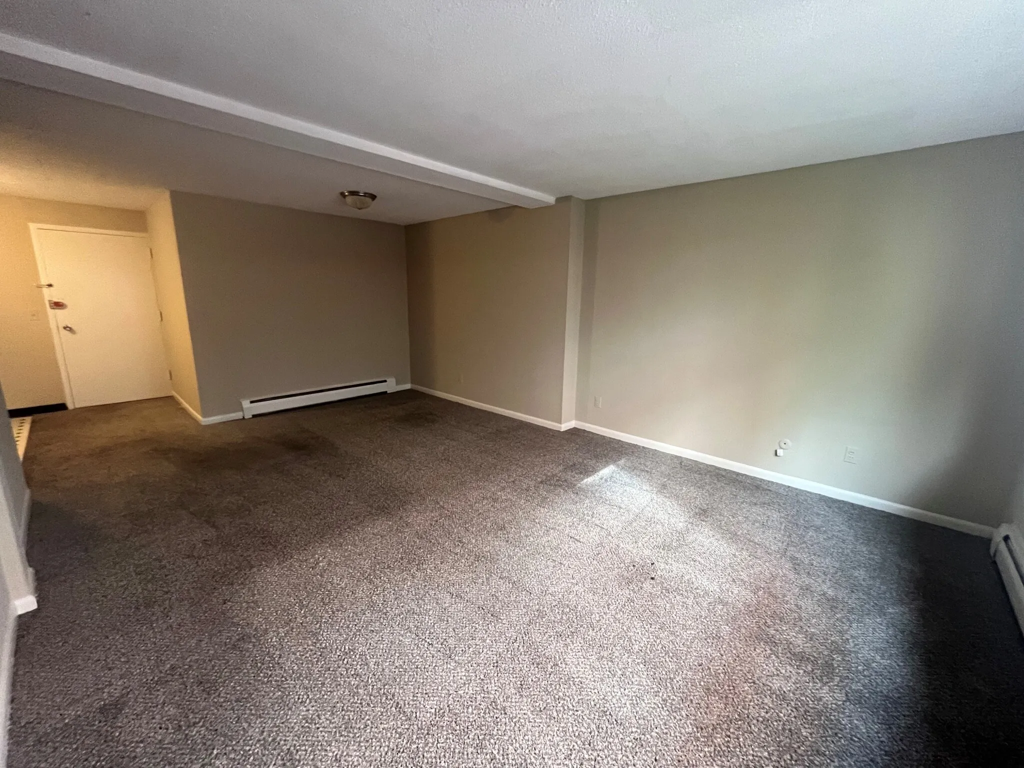 Studio bed, 1 bath apartment for rent at 375 Harvard St Unit 15, Mid-Cambridge — photo 4 of 6