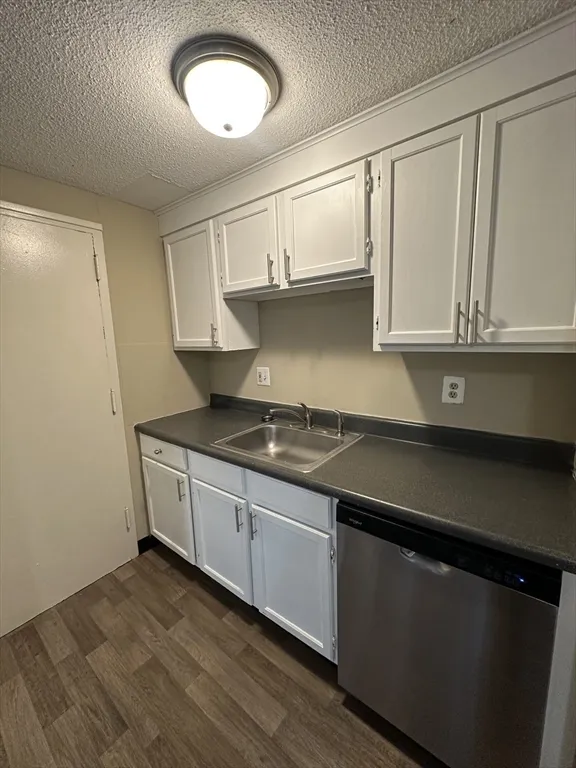 2 bed, 1 bath apartment for rent at 375 Harvard St Unit 1A, Mid-Cambridge — photo 2 of 17
