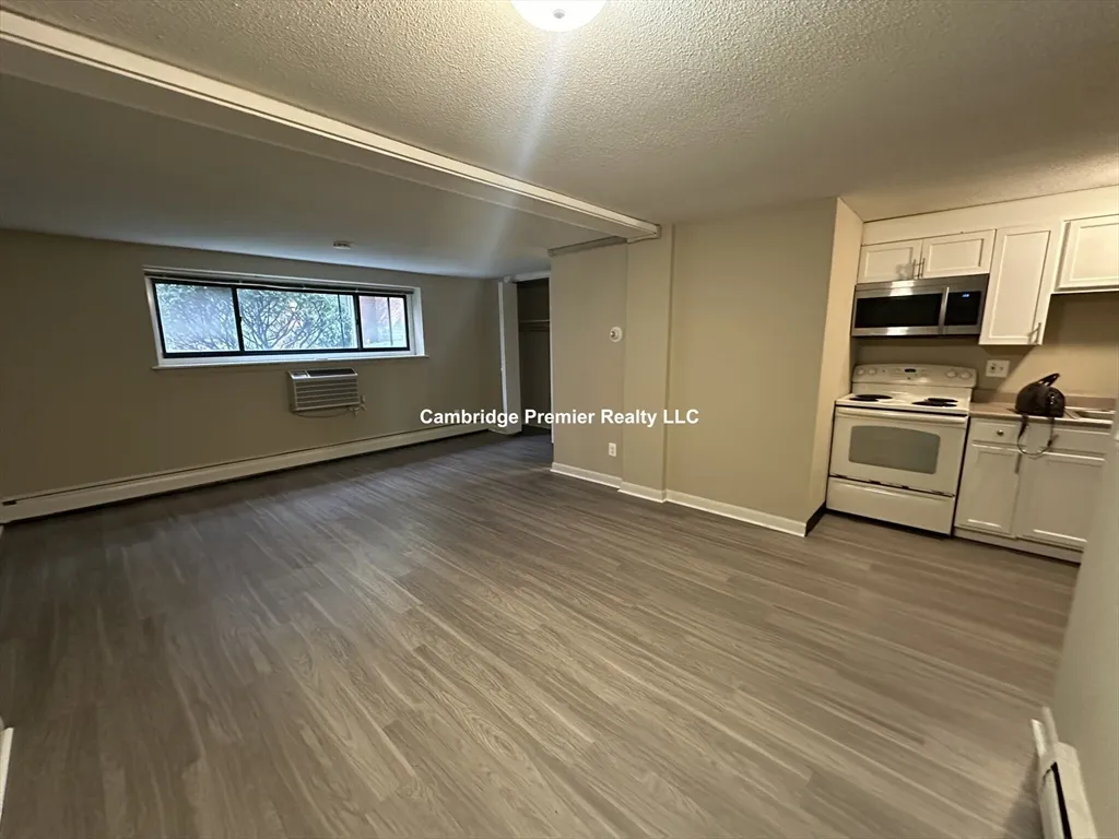 1 bed, 1 bath apartment for rent at 375 Harvard St Unit 3, Mid-Cambridge