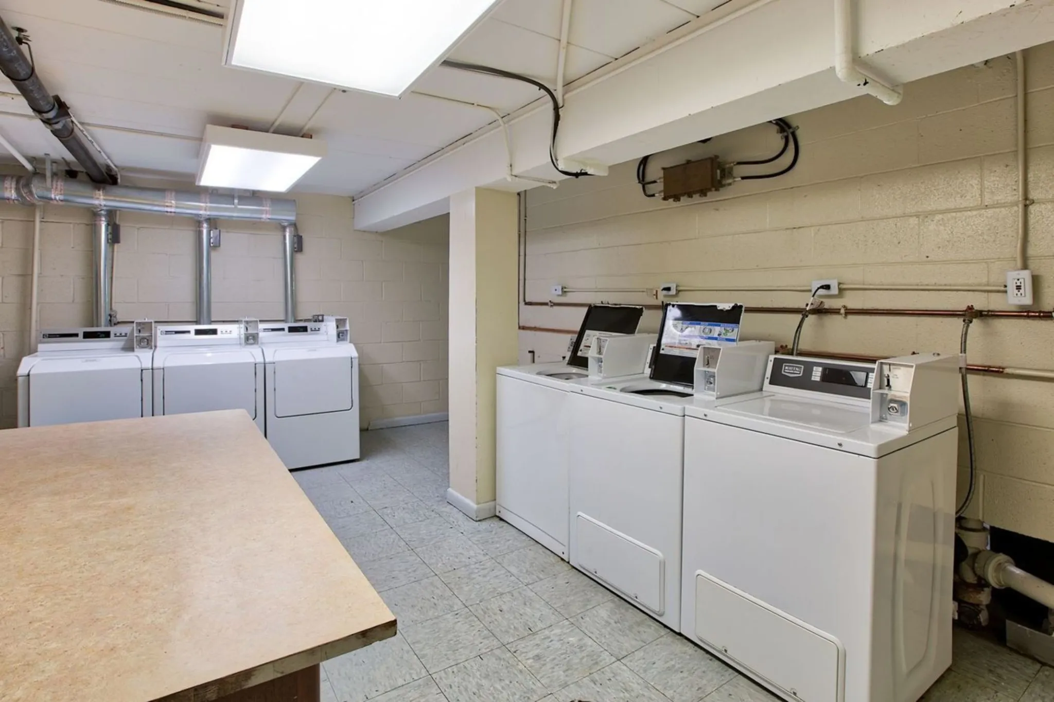 2 bed, 1 bath apartment for rent at 375 Harvard St Unit 6A, Mid-Cambridge — photo 3 of 11