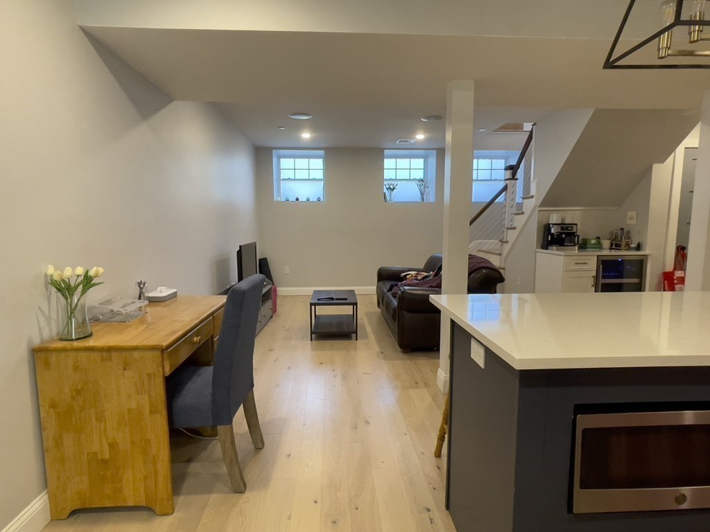 2 bed, 1 bath apartment for rent at 375 Hyde Park Ave Unit 1, Boston — photo 9 of 12
