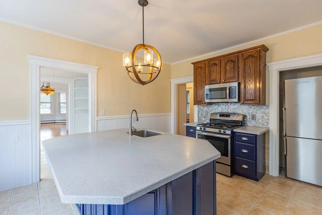 2 bed, 1 bath apartment for rent at 375 Lafayette St Unit 1, Salem — photo 12 of 26