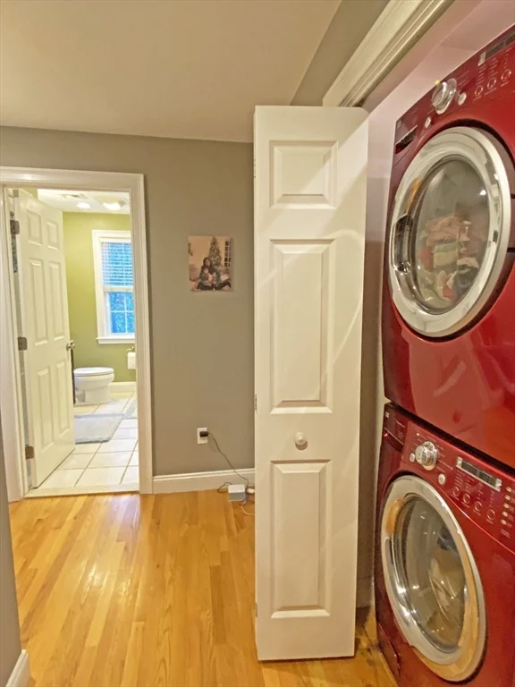 3 bed, 2 bath apartment for rent at 375 Lowell Ave Unit -, Newtonville — photo 19 of 20