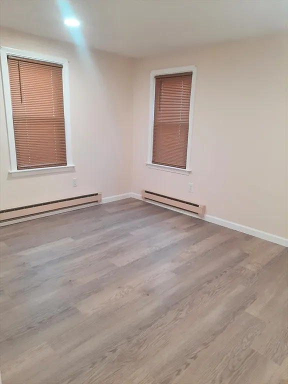 1 bed, 1 bath apartment for rent at 375 Plymouth St Unit 2, Middleboro — photo 6 of 8