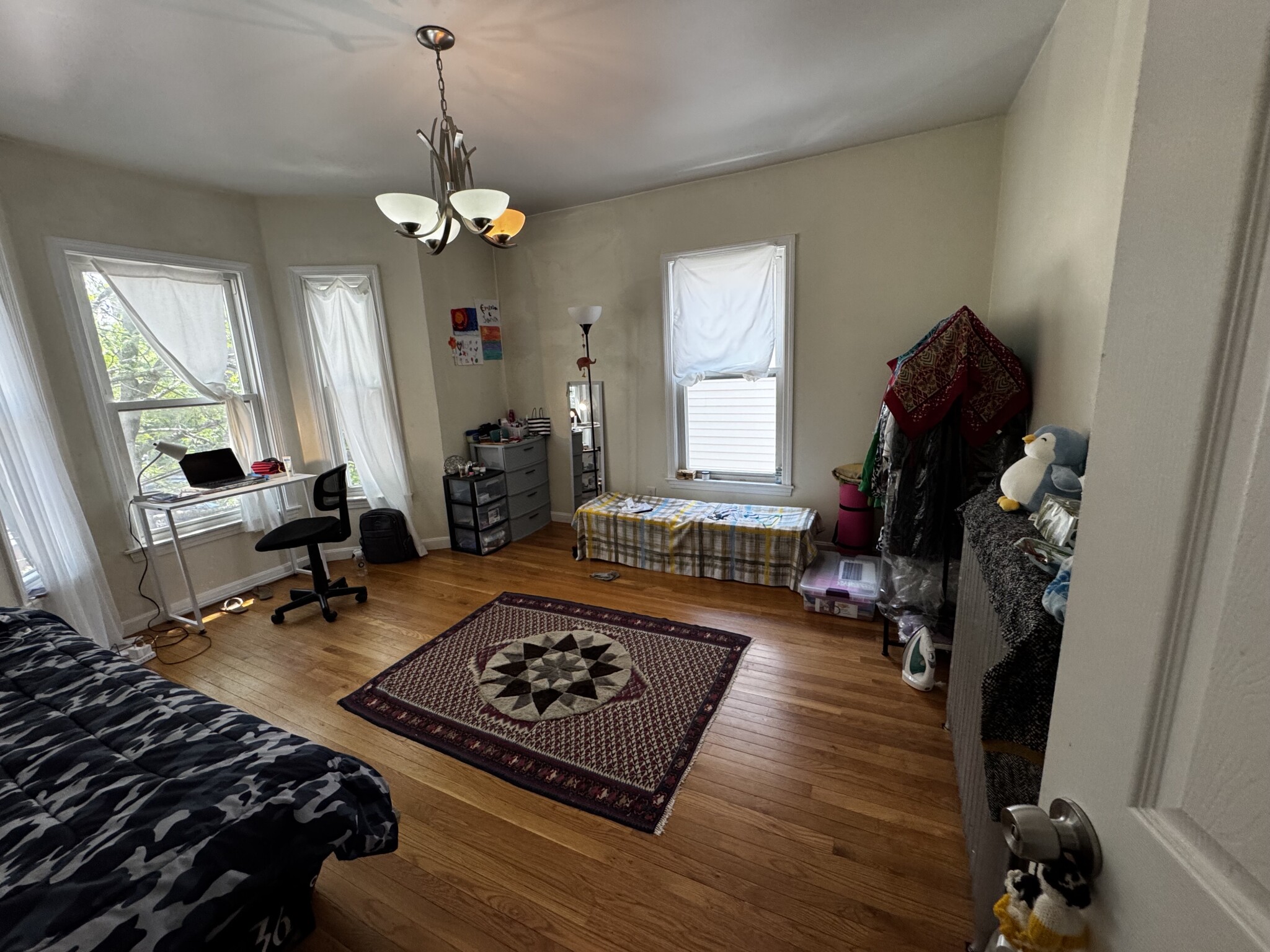 4 bed, 1 bath apartment for rent at 375 Prospect St Unit 2A, Wellington-Harrington — photo 8 of 28