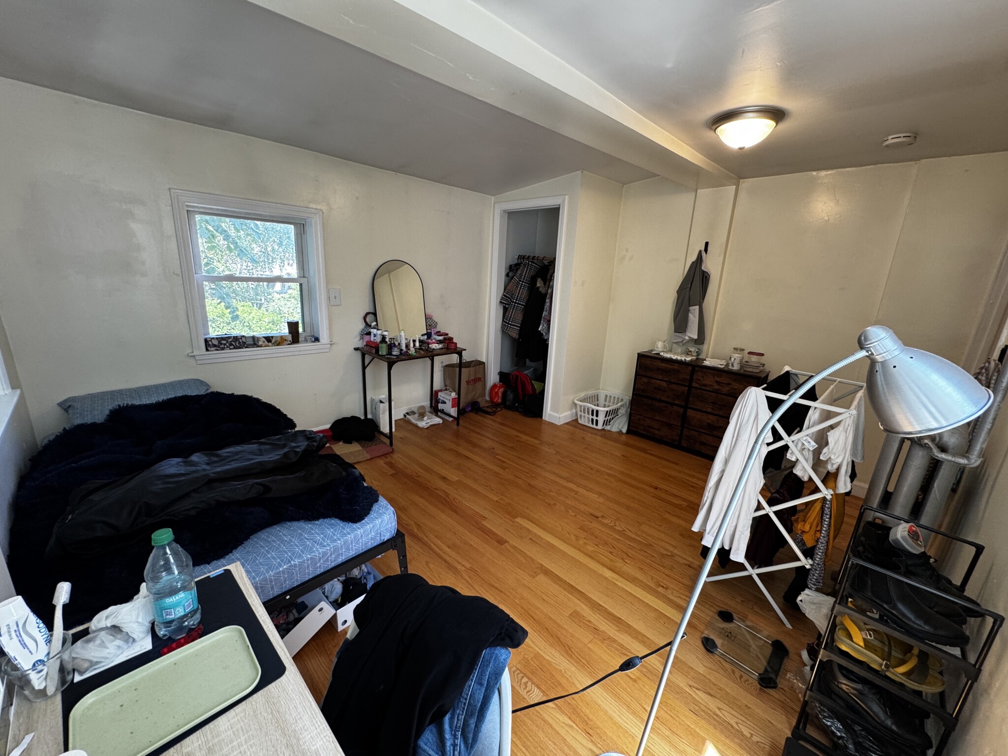 4 bed, 1 bath apartment for rent at 375 Prospect St Unit 2A, Wellington-Harrington — photo 12 of 28