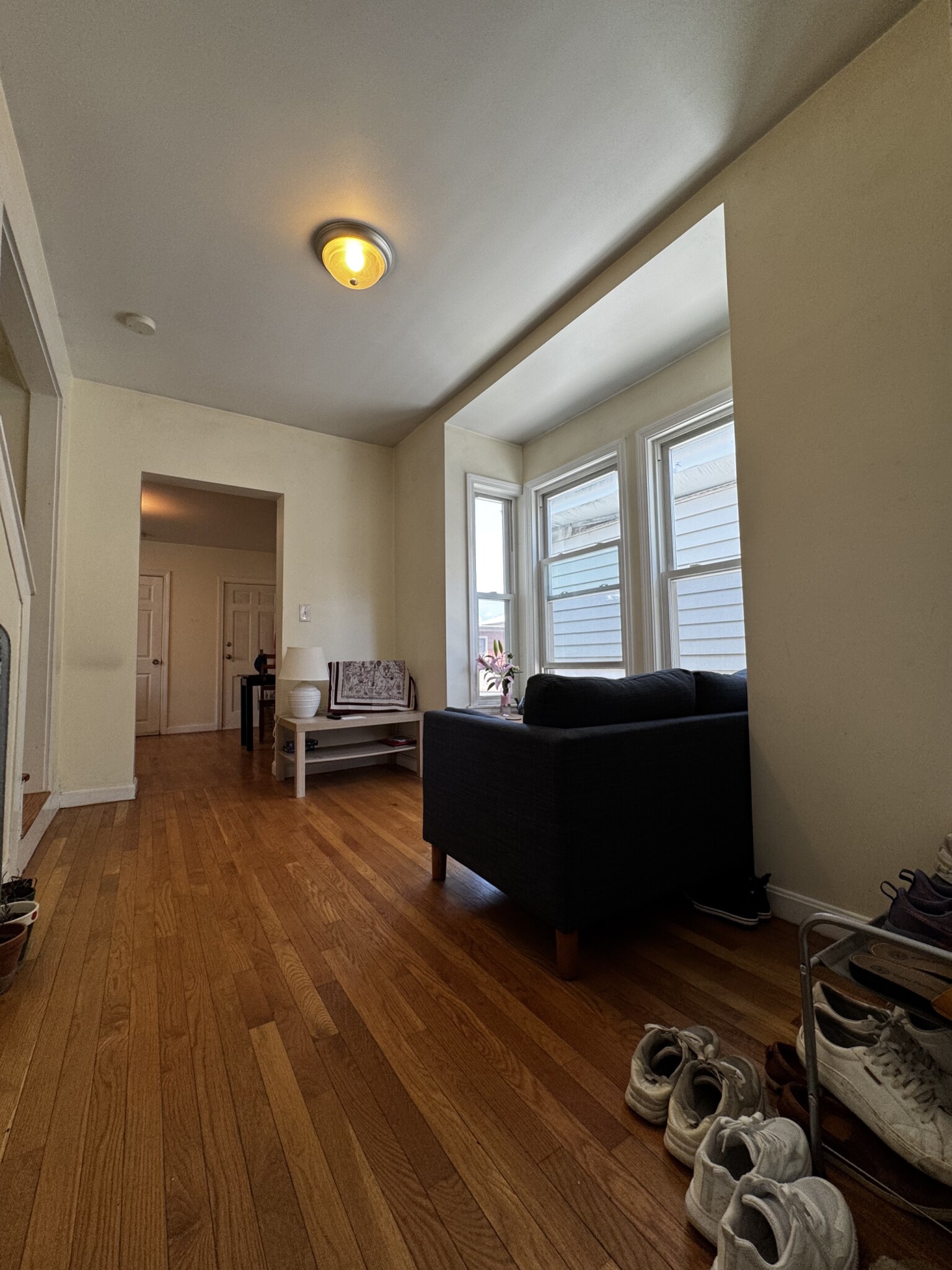 4 bed, 1 bath apartment for rent at 375 Prospect St Unit 2A, Wellington-Harrington — photo 6 of 28