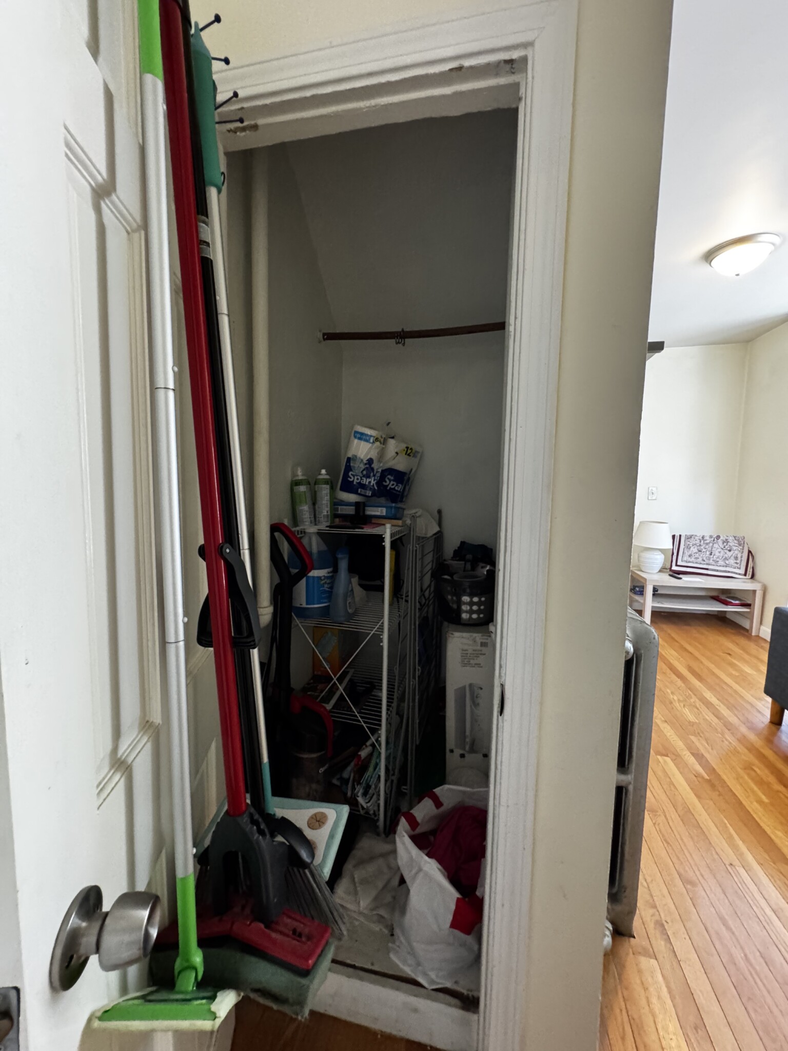 4 bed, 1 bath apartment for rent at 375 Prospect St Unit 2A, Wellington-Harrington — photo 21 of 28