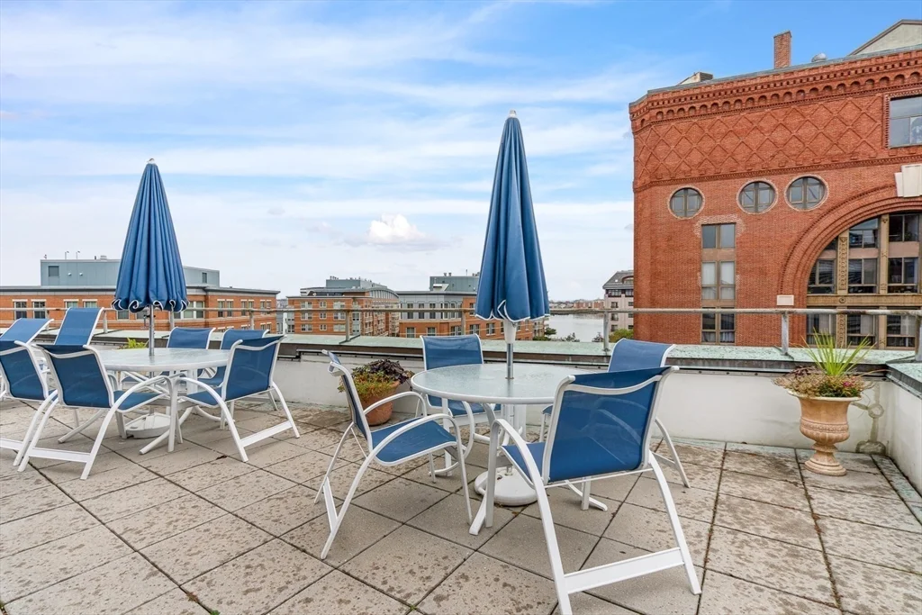 2 bed, 2 bath apartment for rent at 376 Commercial St Unit 4D, Waterfront — photo 31 of 34