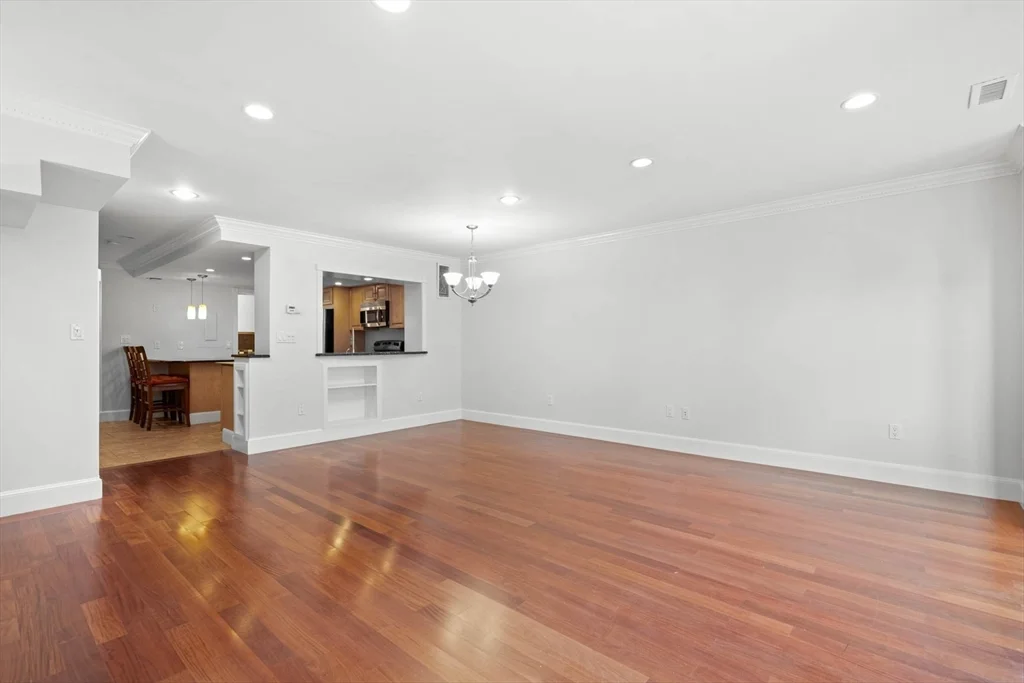 2 bed, 2 bath apartment for rent at 376 Commercial St Unit 4D, Waterfront — photo 23 of 34