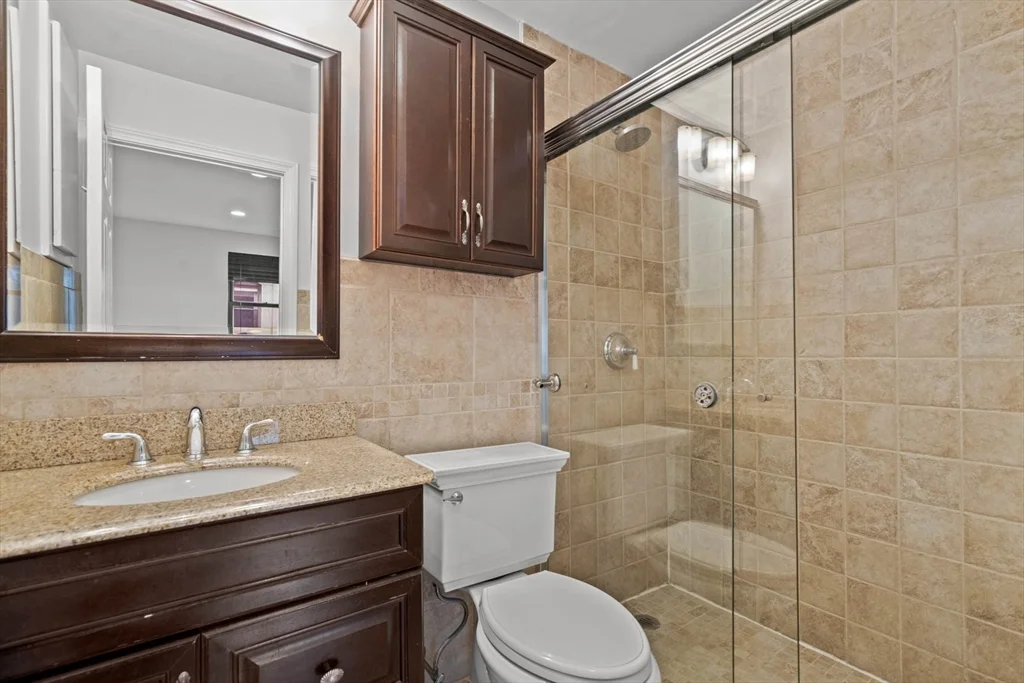 2 bed, 2 bath apartment for rent at 376 Commercial St Unit 4D, Waterfront — photo 16 of 34