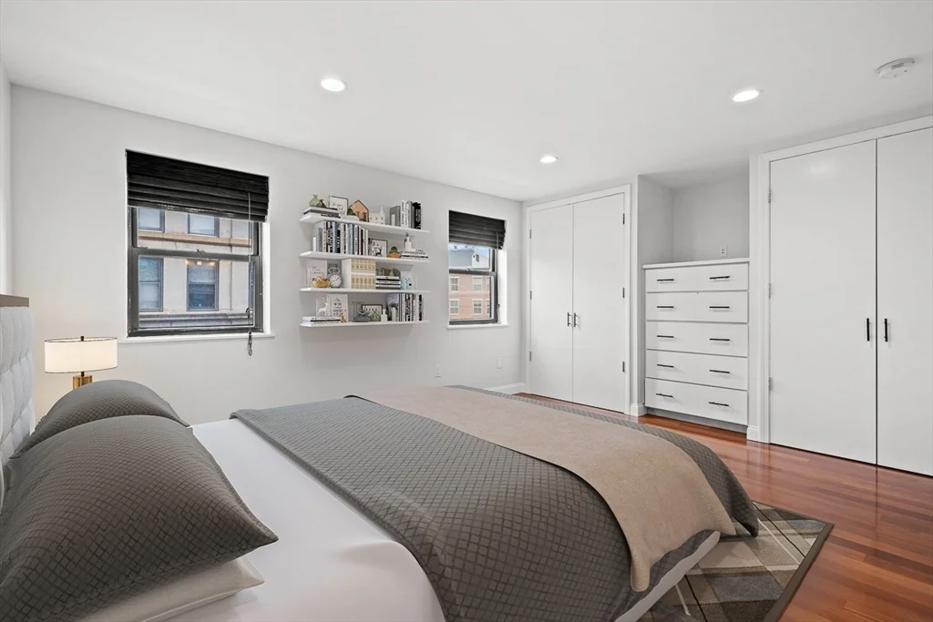 2 bed, 2 bath apartment for rent at 376 Commercial St Unit 4D, Waterfront — photo 9 of 34