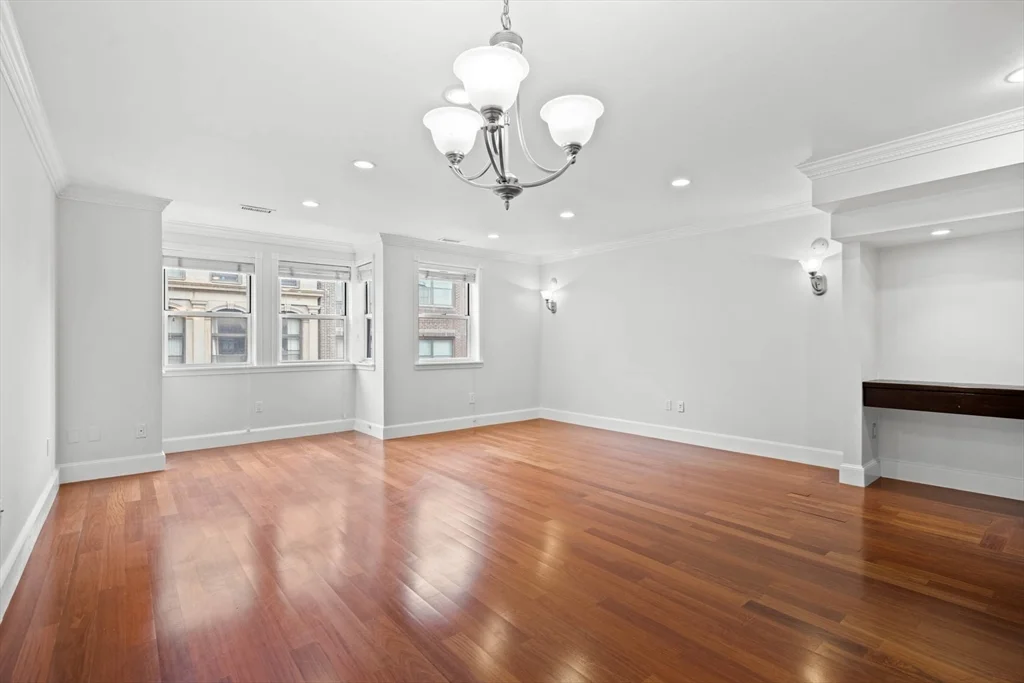 2 bed, 2 bath apartment for rent at 376 Commercial St Unit 4D, Waterfront — photo 20 of 34