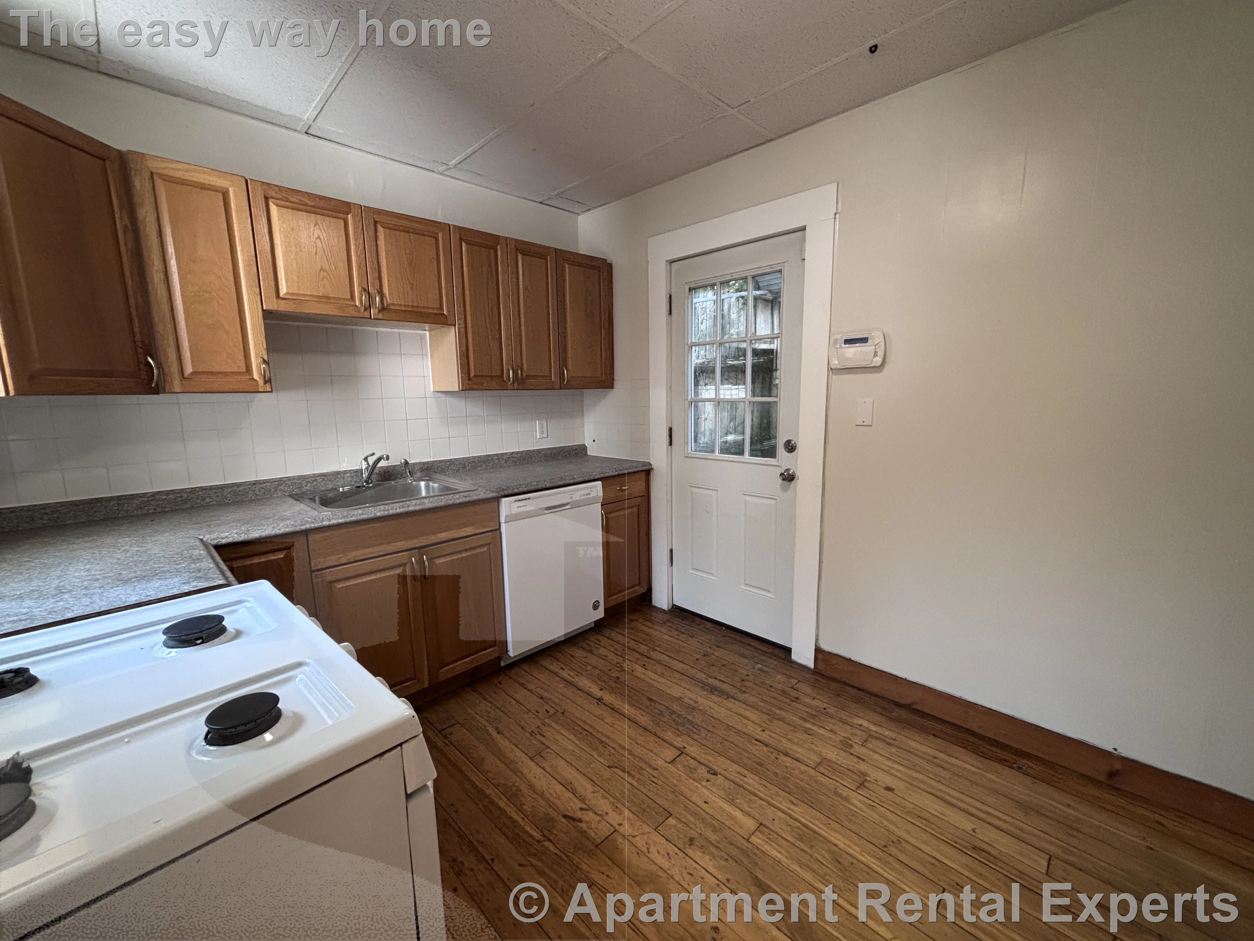 2 bed, 1 bath apartment for rent at 376 Mcgrath Hwy, Union Square — photo 6 of 28