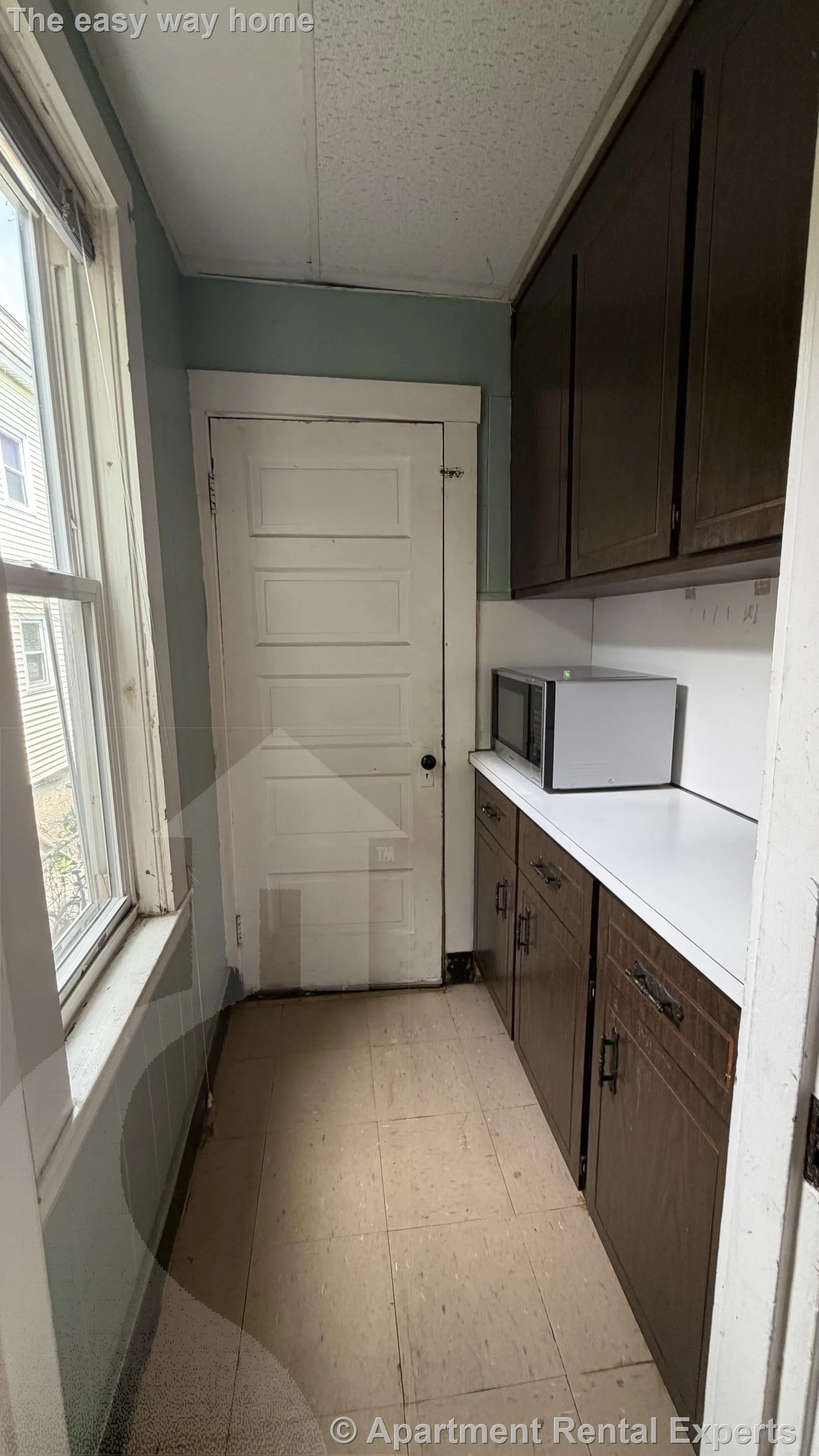 2 bed, 1 bath apartment for rent at 376 Mcgrath Hwy, Union Square — photo 3 of 22