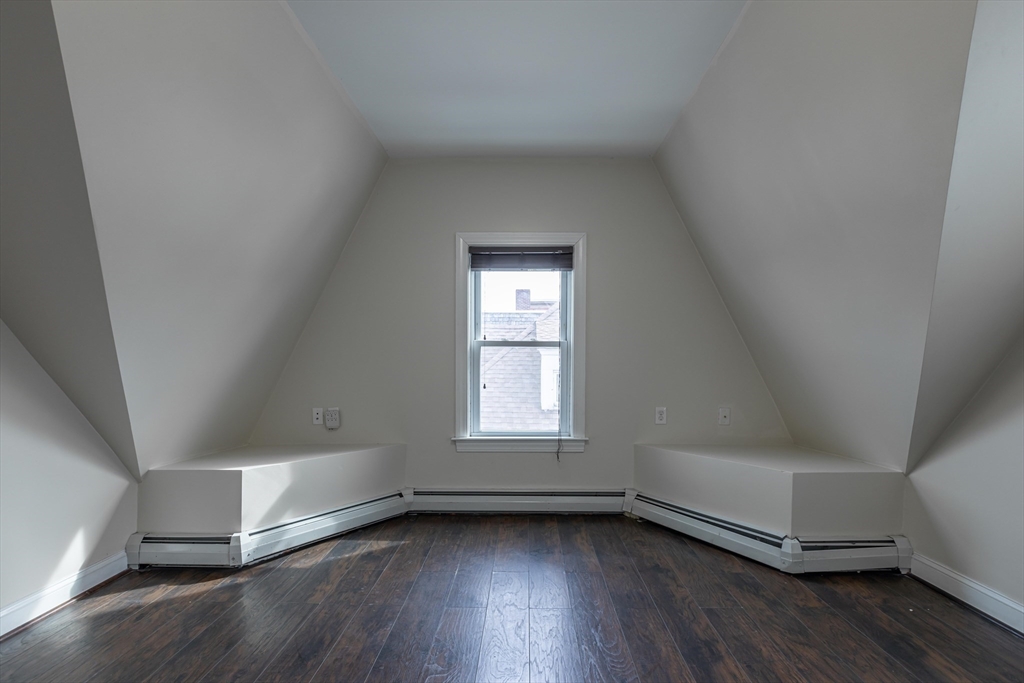 5 bed, 2 bath apartment for rent at 376 Medford St Unit 2, Somerville — photo 24 of 41
