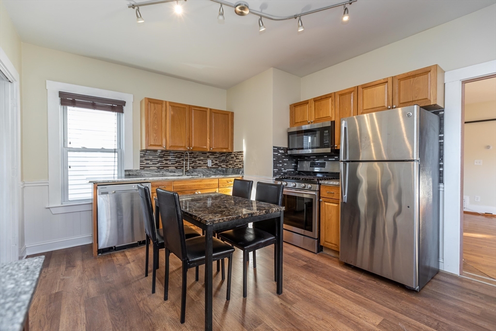 5 bed, 2 bath apartment for rent at 376 Medford St Unit 2, Somerville — photo 1 of 41