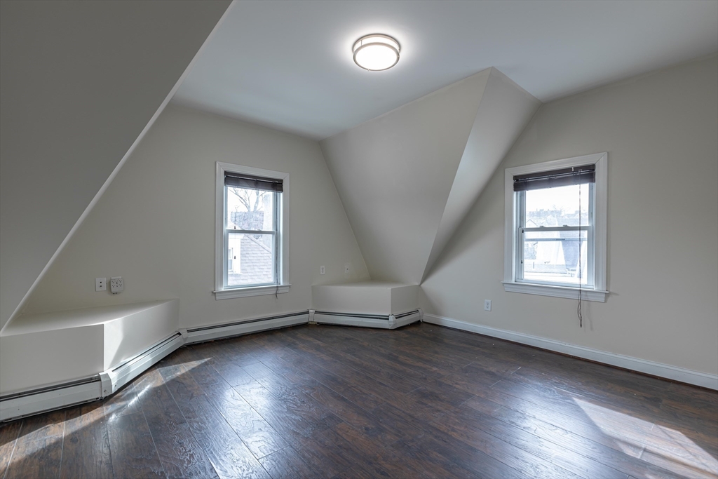 5 bed, 2 bath apartment for rent at 376 Medford St Unit 2, Somerville — photo 23 of 41