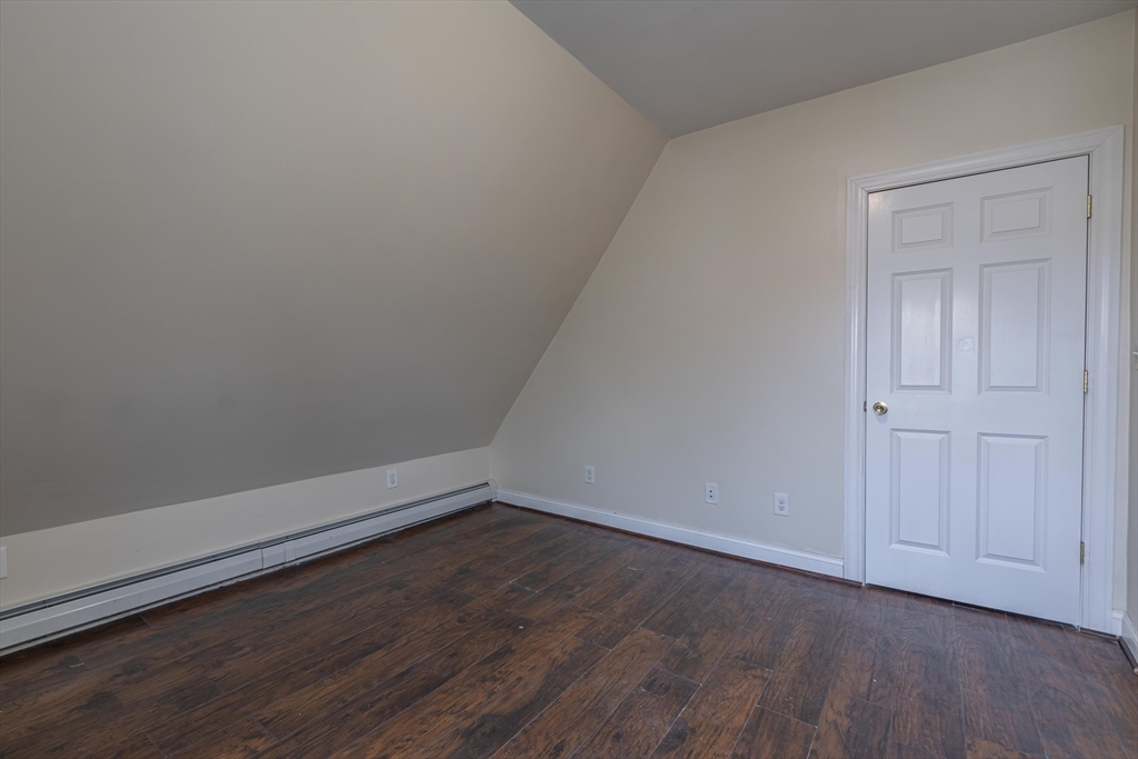 5 bed, 2 bath apartment for rent at 376 Medford St Unit 2, Somerville — photo 31 of 41