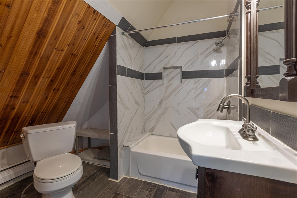 5 bed, 2 bath apartment for rent at 376 Medford St Unit 2, Somerville — photo 26 of 41