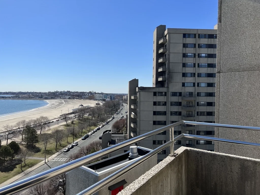 1 bed, 1 bath apartment for rent at 376 Ocean Ave Unit 1005, Revere — photo 14 of 21