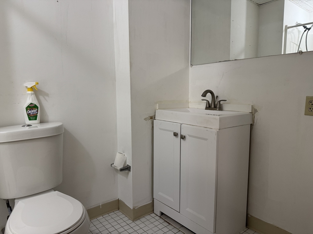1 bed, 1 bath apartment for rent at 376 Ocean Ave Unit 200, Revere Beach — photo 14 of 28