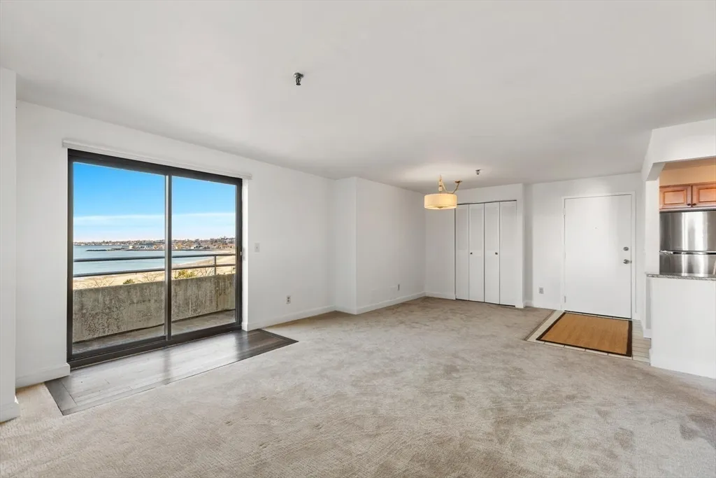 2 bed, 2 bath apartment for rent at 376 Ocean Ave Unit 706, Revere Beach — photo 4 of 42