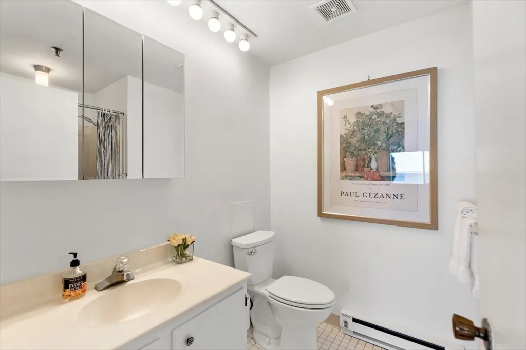 2 bed, 2 bath apartment for rent at 376 Ocean Ave Unit 706, Revere Beach — photo 23 of 42