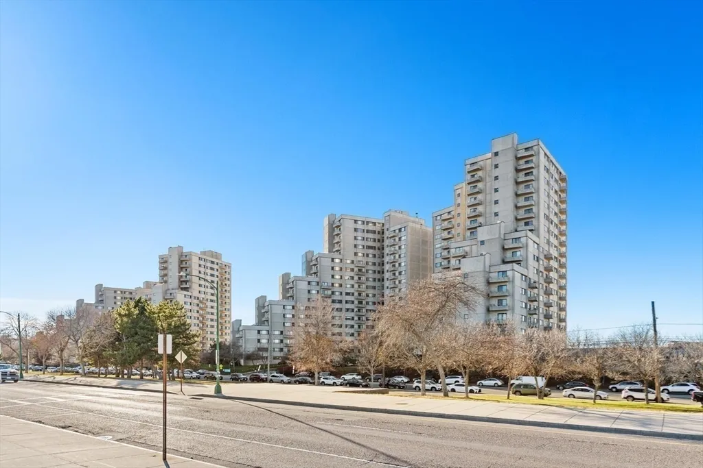 2 bed, 2 bath apartment for rent at 376 Ocean Ave Unit 706, Revere Beach — photo 36 of 42
