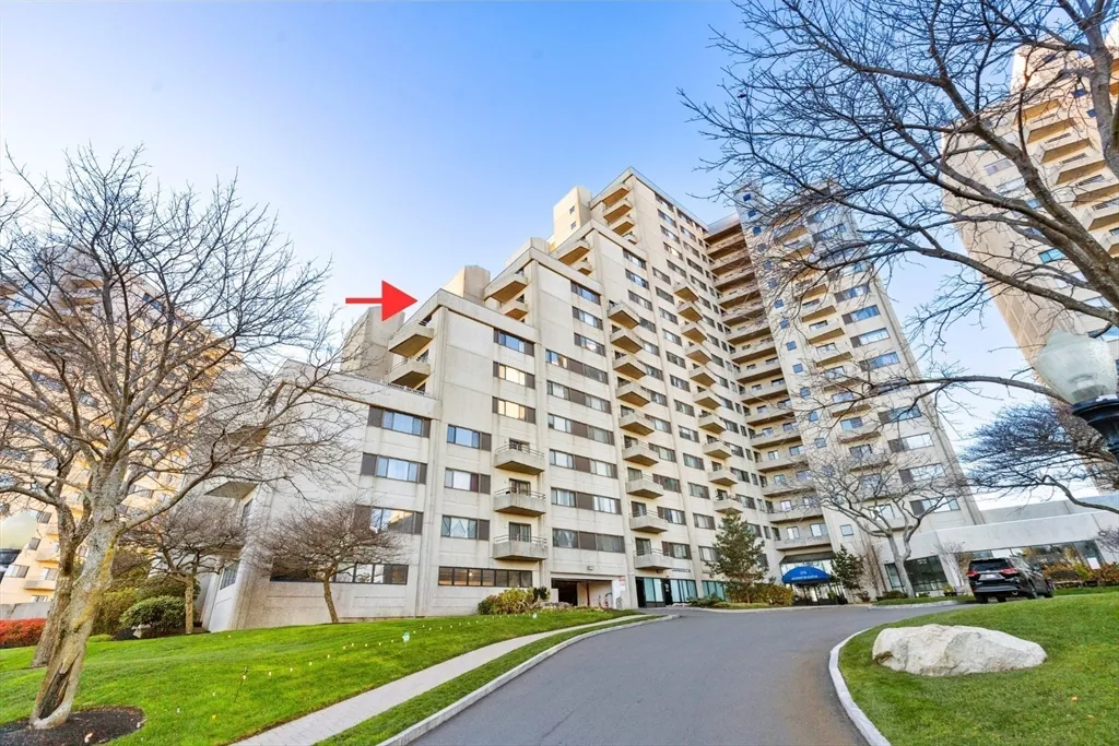 2 bed, 2 bath apartment for rent at 376 Ocean Ave Unit 706, Revere Beach — photo 1 of 42