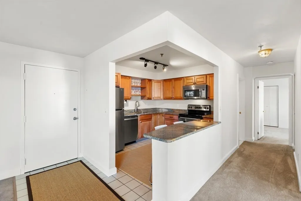 2 bed, 2 bath apartment for rent at 376 Ocean Ave Unit 706, Revere Beach — photo 12 of 42