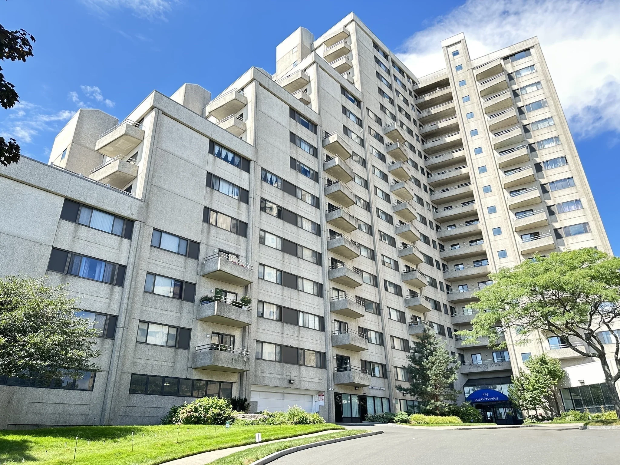 1 bed, 1 bath apartment for rent at 376 Ocean Ave Unit 810, Revere Beach