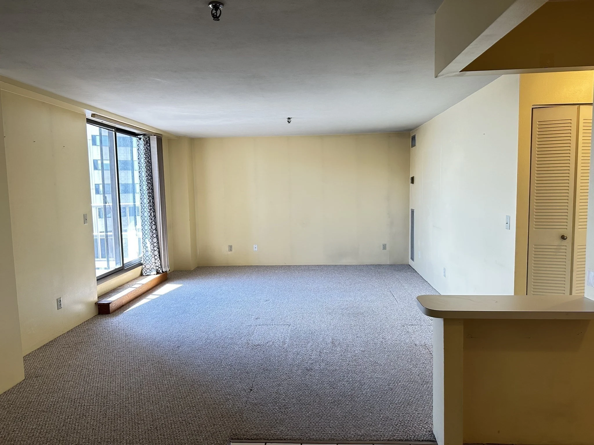 1 bed, 1 bath apartment for rent at 376 Ocean Ave Unit 810, Revere Beach — photo 13 of 29