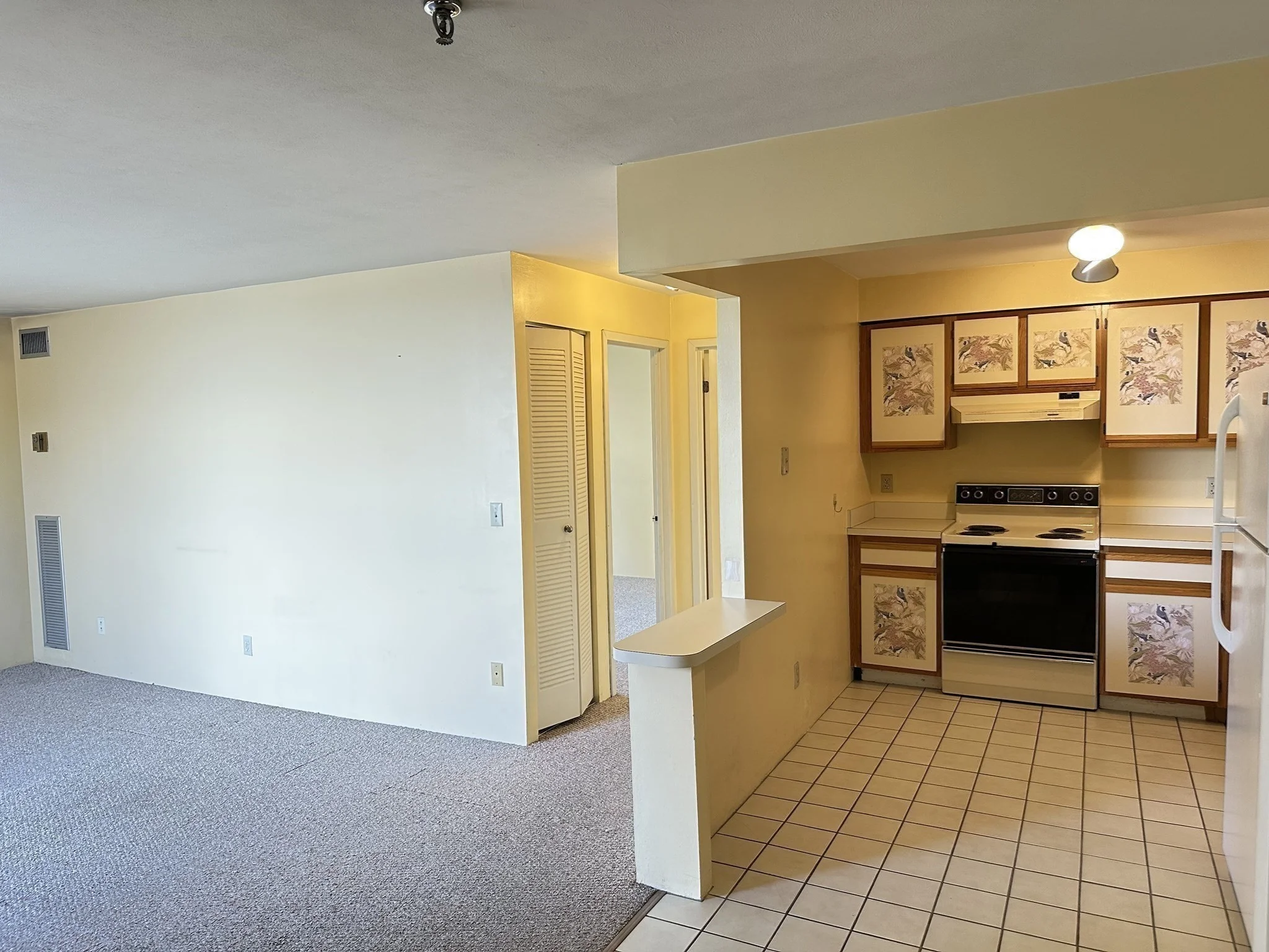 1 bed, 1 bath apartment for rent at 376 Ocean Ave Unit 810, Revere Beach — photo 15 of 29