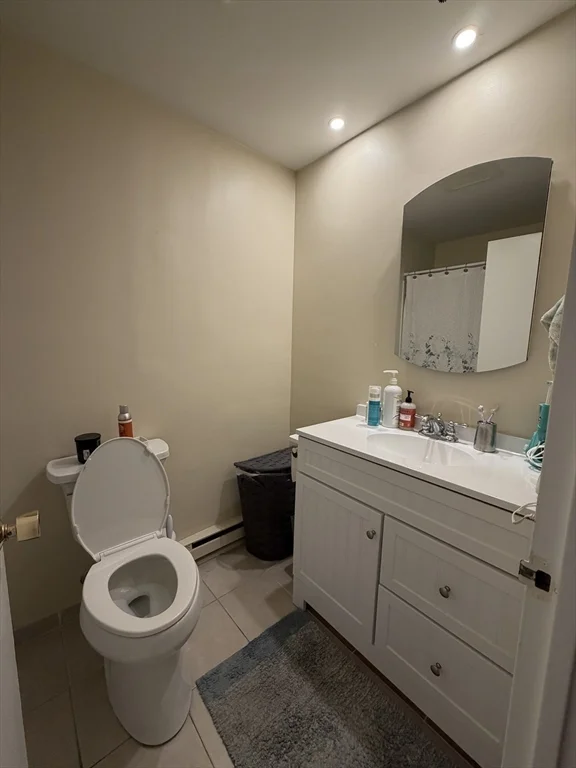 3 bed, 2 bath apartment for rent at 376 Ocean Ave Unit 901, Revere — photo 12 of 12