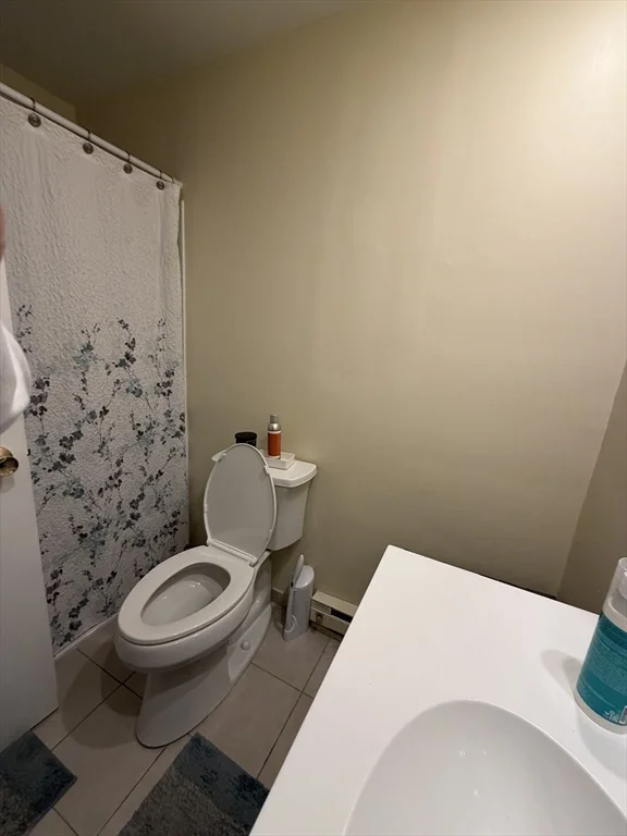 3 bed, 2 bath apartment for rent at 376 Ocean Ave Unit 901, Revere — photo 10 of 12