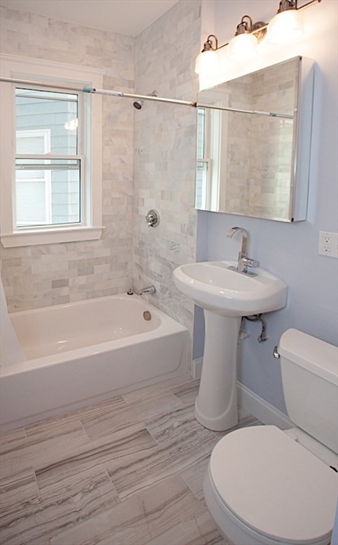 5 bed, 1 bath apartment for rent at 376 Prospect St Unit 2, Cambridge — photo 8 of 20