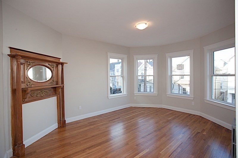 5 bed, 1 bath apartment for rent at 376 Prospect St Unit 2, Cambridge — photo 12 of 20