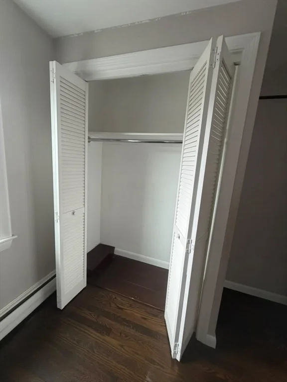 3 bed, 1 bath apartment for rent at 376 Revere Beach Pkwy Unit 1, Revere — photo 8 of 23