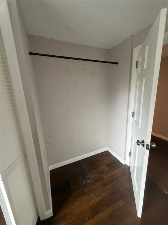 3 bed, 1 bath apartment for rent at 376 Revere Beach Pkwy Unit 1, Revere — photo 9 of 23