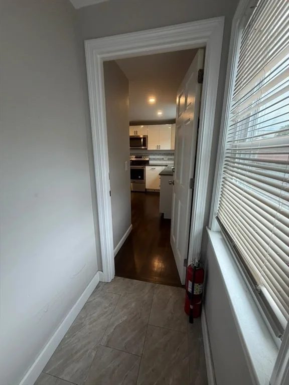 3 bed, 1 bath apartment for rent at 376 Revere Beach Pkwy Unit 1, Revere — photo 15 of 23