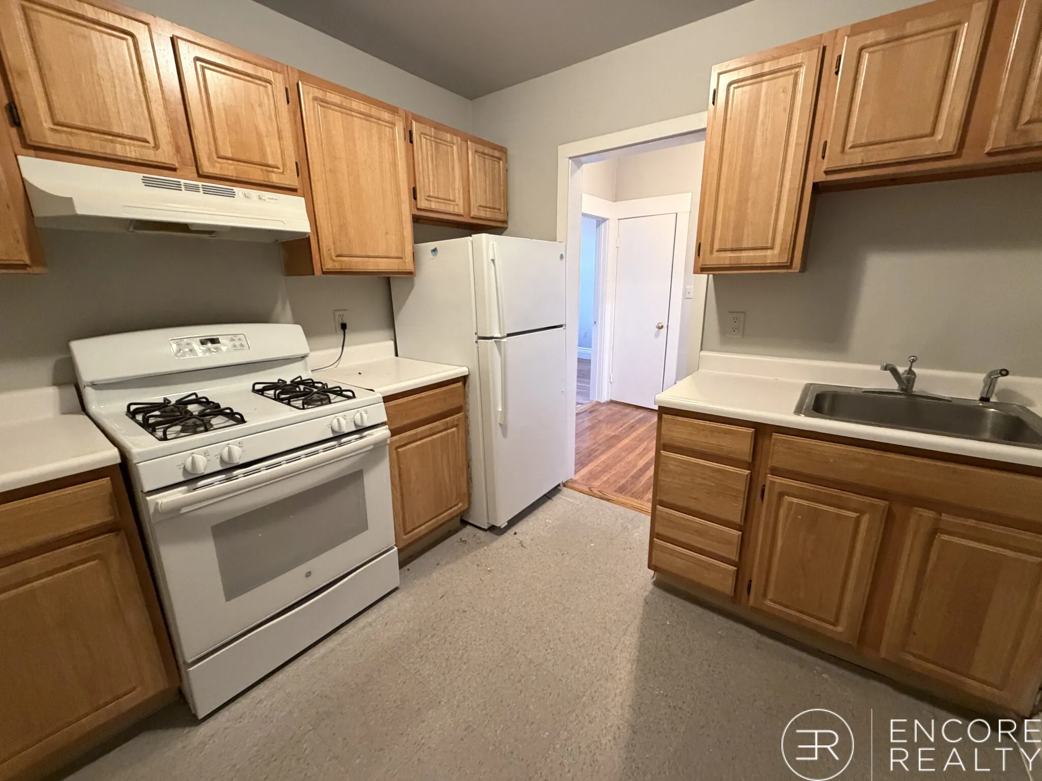 1 bed, 1 bath apartment for rent at 376 Riverway Unit 10, Mission Hill — photo 4 of 13