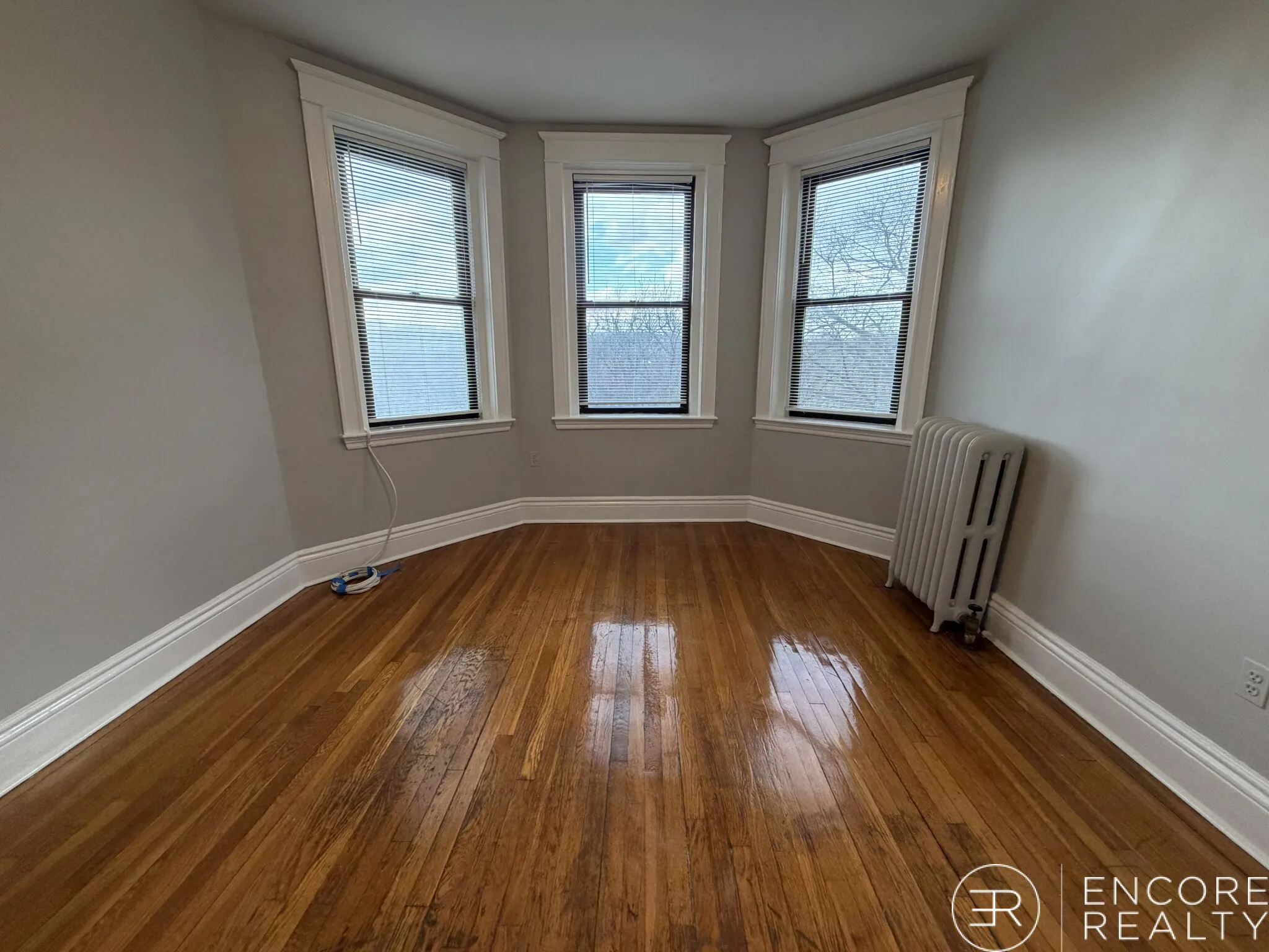 1 bed, 1 bath apartment for rent at 376 Riverway Unit 10, Mission Hill — photo 2 of 13