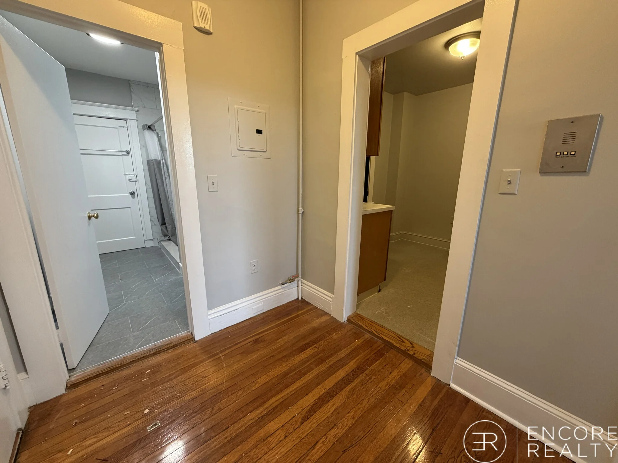 1 bed, 1 bath apartment for rent at 376 Riverway Unit 10, Mission Hill — photo 13 of 13