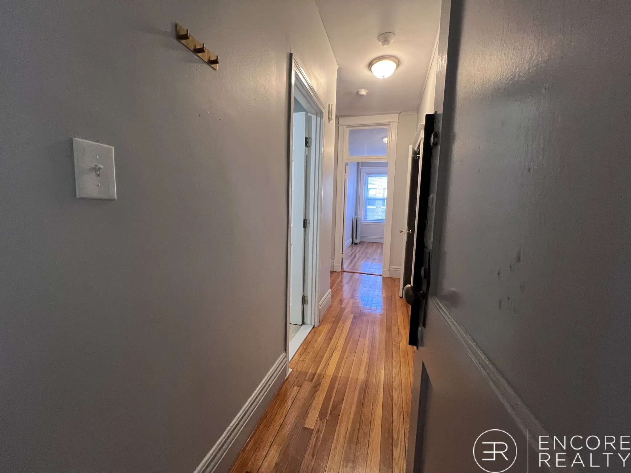 1 bed, 1 bath apartment for rent at 376 Riverway Unit 11, Mission Hill — photo 2 of 11